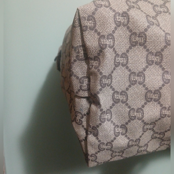 EUC GUCCI Plus Weekender COA Sherry Line Bag - Picture 4 of 12